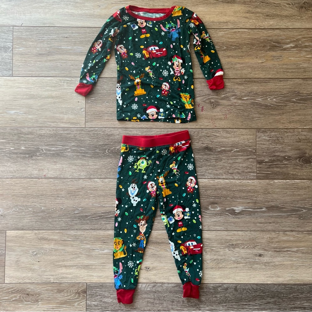 NWOT Little Sleepies 18-24M Disney Christmas Party Two-Piece Set (2023 edition)🎄